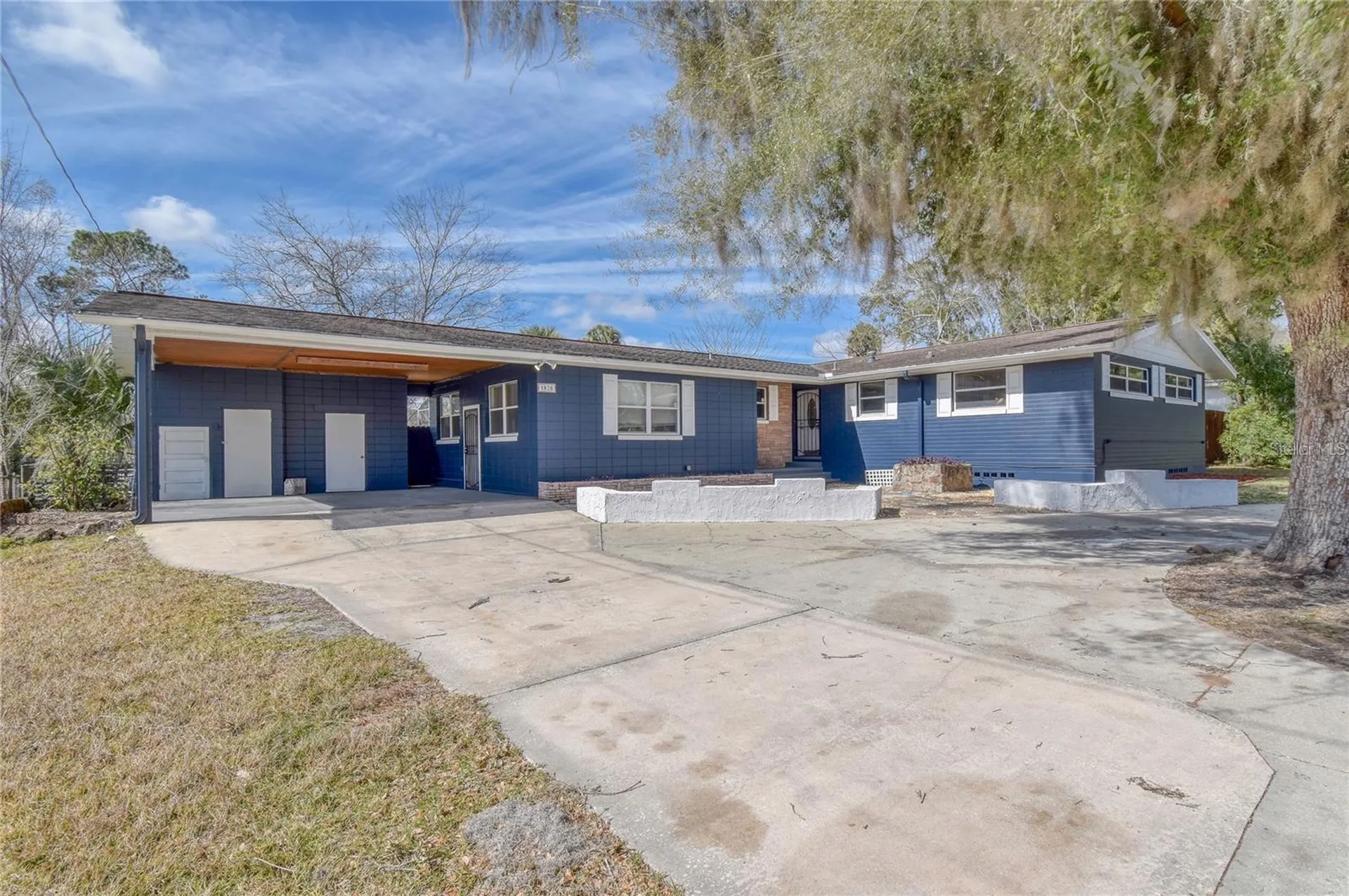 1828 SE Lake Weir Avenue Ocala FL 34471