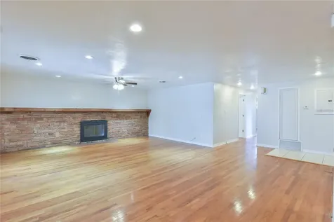 1828 SE Lake Weir Avenue Ocala FL 34471