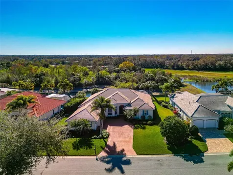 10816 Winding Stream Way Bradenton FL 34212