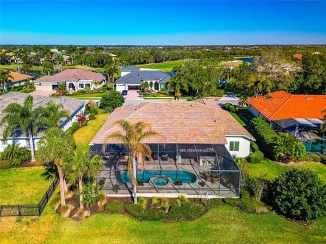 10816 Winding Stream Way Bradenton FL 34212