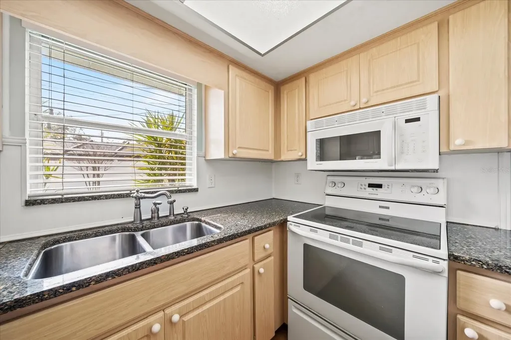 3503 18th Avenue W Bradenton FL 34205