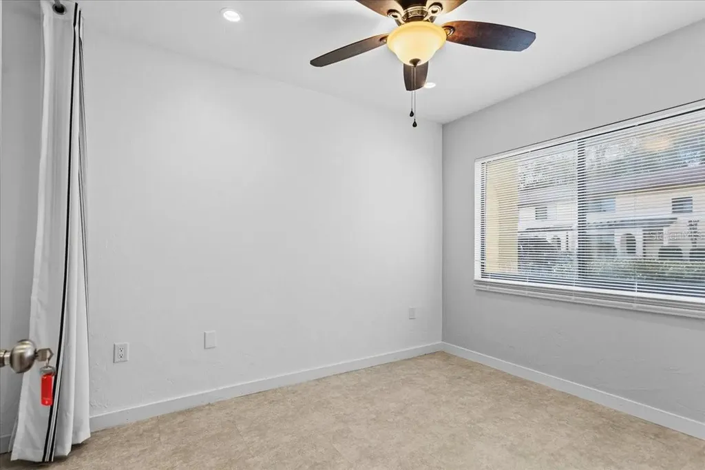 2735 SW 35th Place Gainesville FL 32608