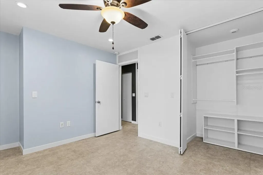 2735 SW 35th Place Gainesville FL 32608