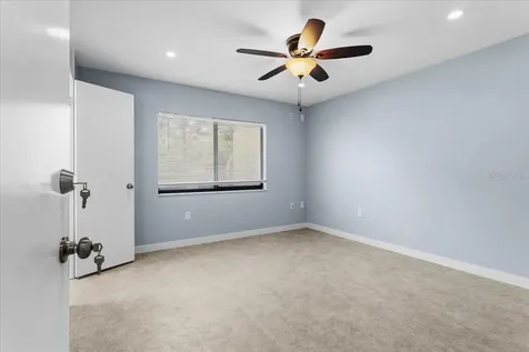 2735 SW 35th Place Gainesville FL 32608