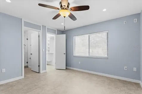 2735 SW 35th Place Gainesville FL 32608