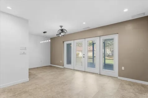 2735 SW 35th Place Gainesville FL 32608