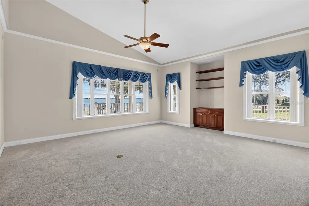 2128 Lake Ariana Boulevard Auburndale FL 33823