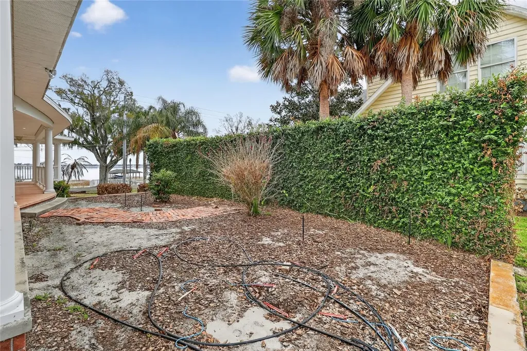 2128 Lake Ariana Boulevard Auburndale FL 33823