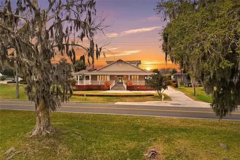2128 Lake Ariana Boulevard Auburndale FL 33823