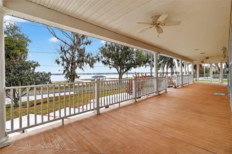 2128 Lake Ariana Boulevard Auburndale FL 33823