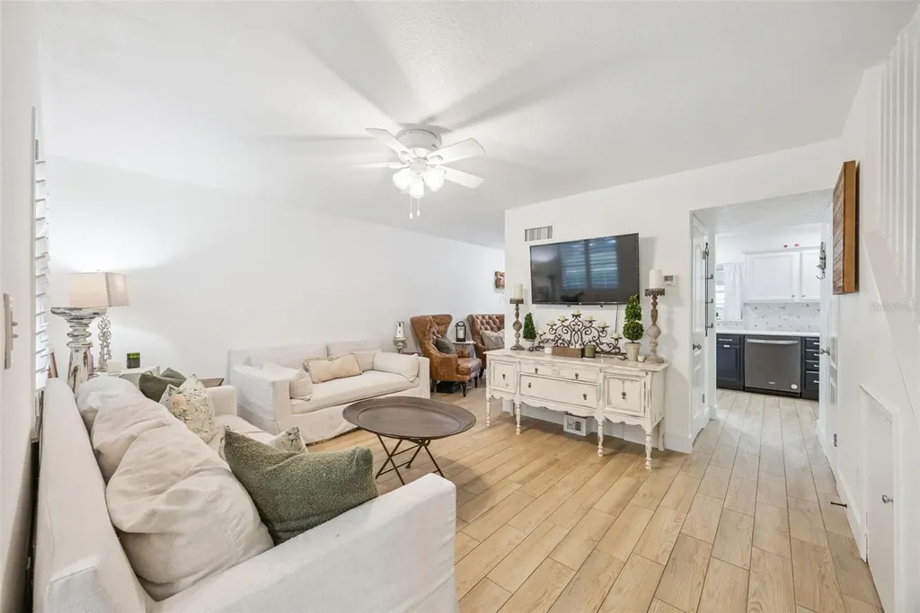 2218 Elizabeth Avenue Orlando FL 32804