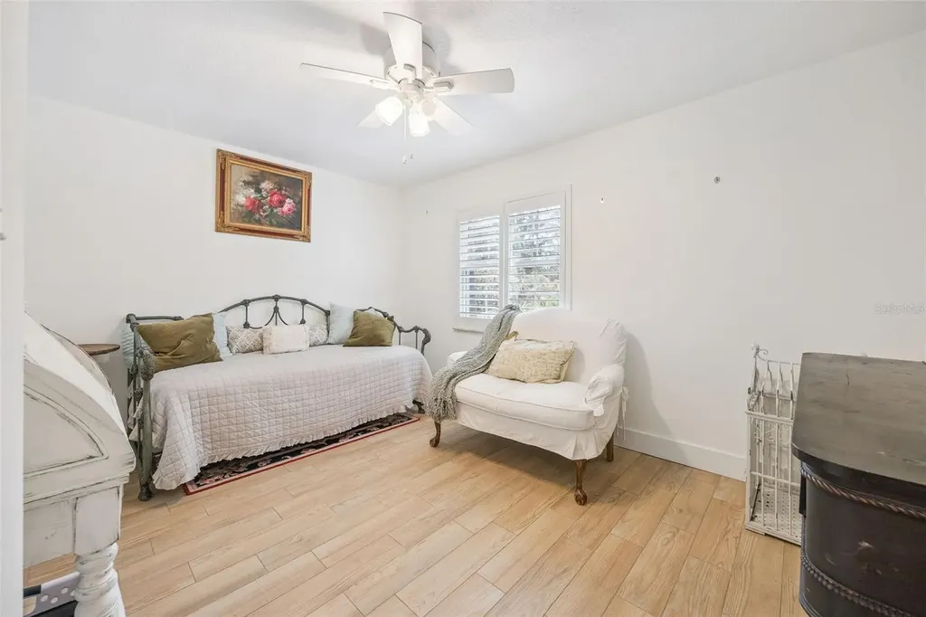 2218 Elizabeth Avenue Orlando FL 32804