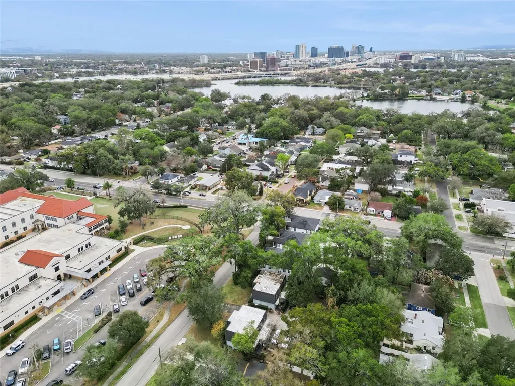 2218 Elizabeth Avenue Orlando FL 32804