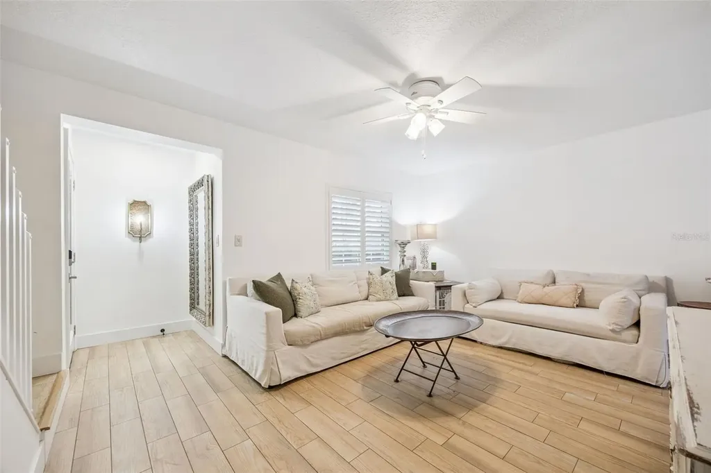 2218 Elizabeth Avenue Orlando FL 32804