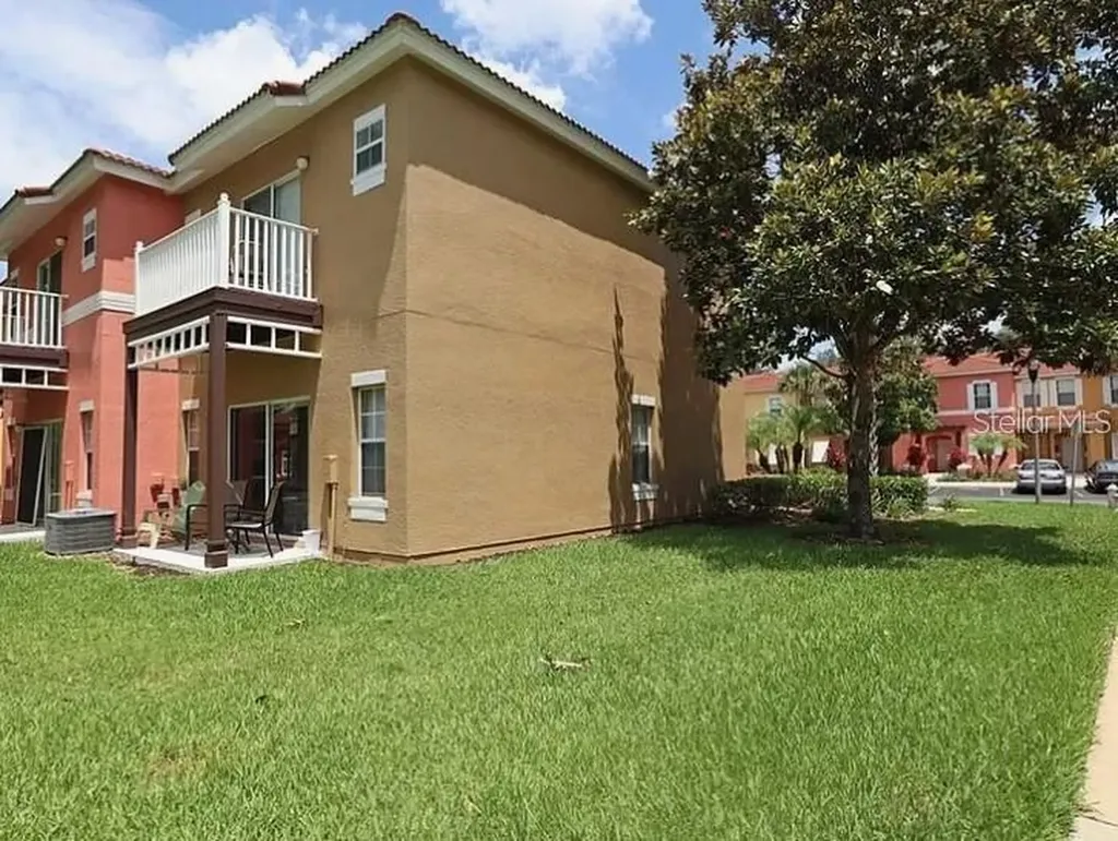 8550 Crystal Cove Loop Kissimmee FL 34747