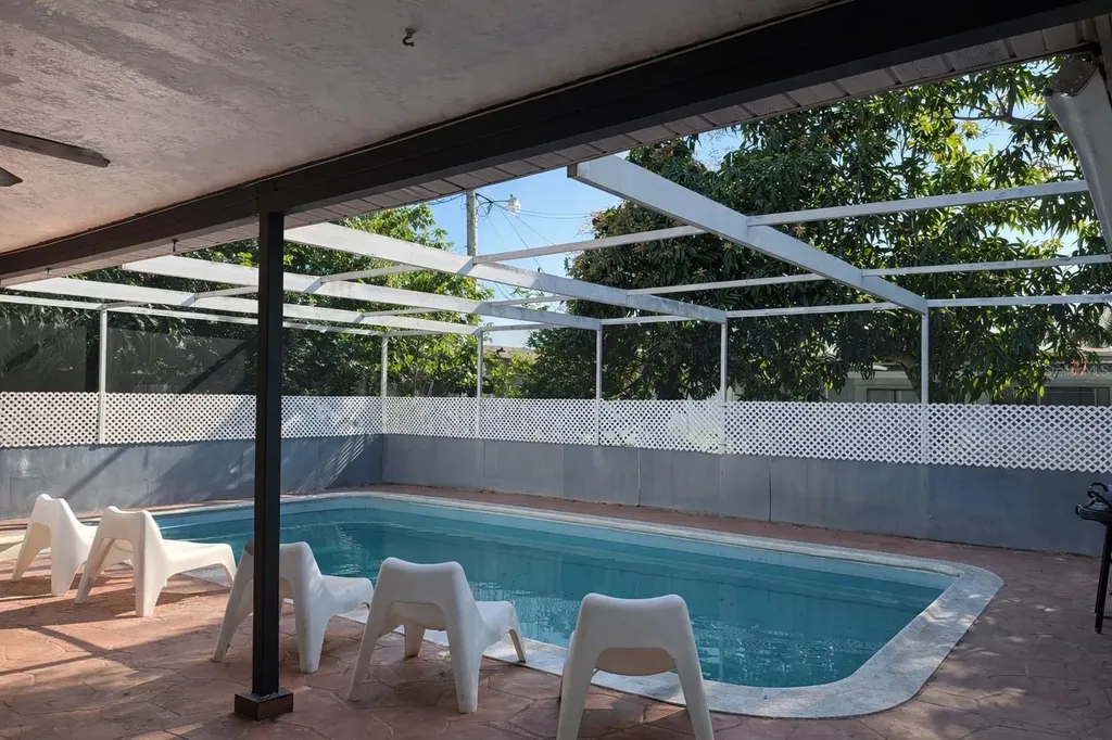 8760 NW 21st Street Sunrise FL 33322