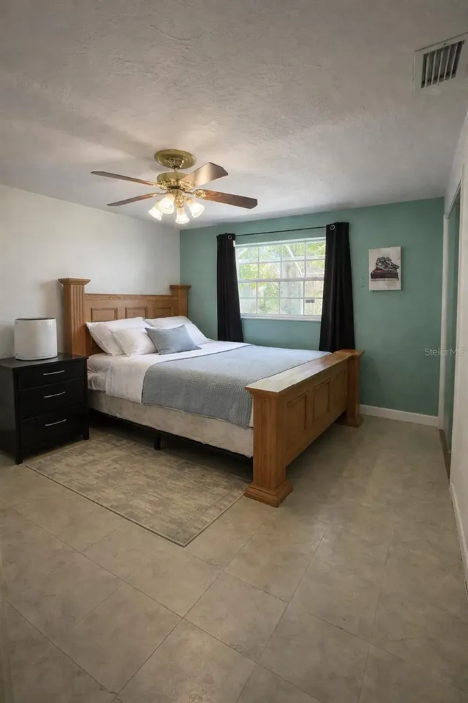8760 NW 21st Street Sunrise FL 33322