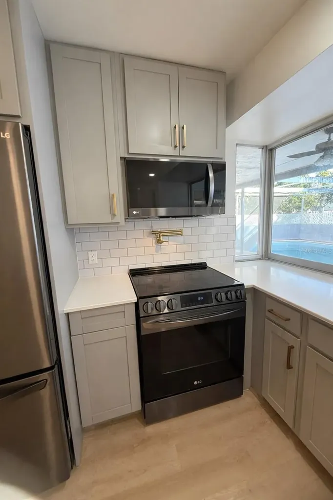 8760 NW 21st Street Sunrise FL 33322