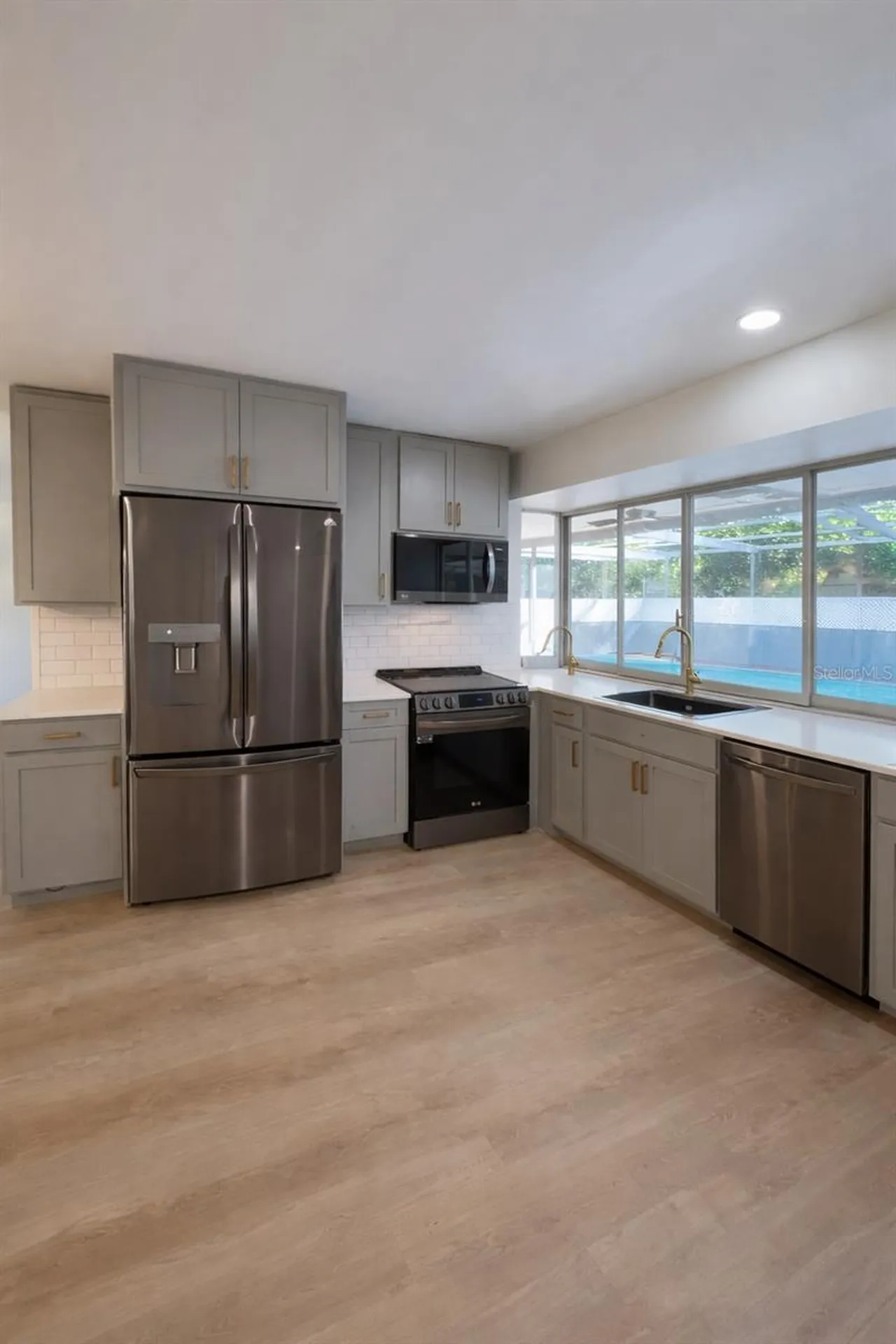 8760 NW 21st Street Sunrise FL 33322