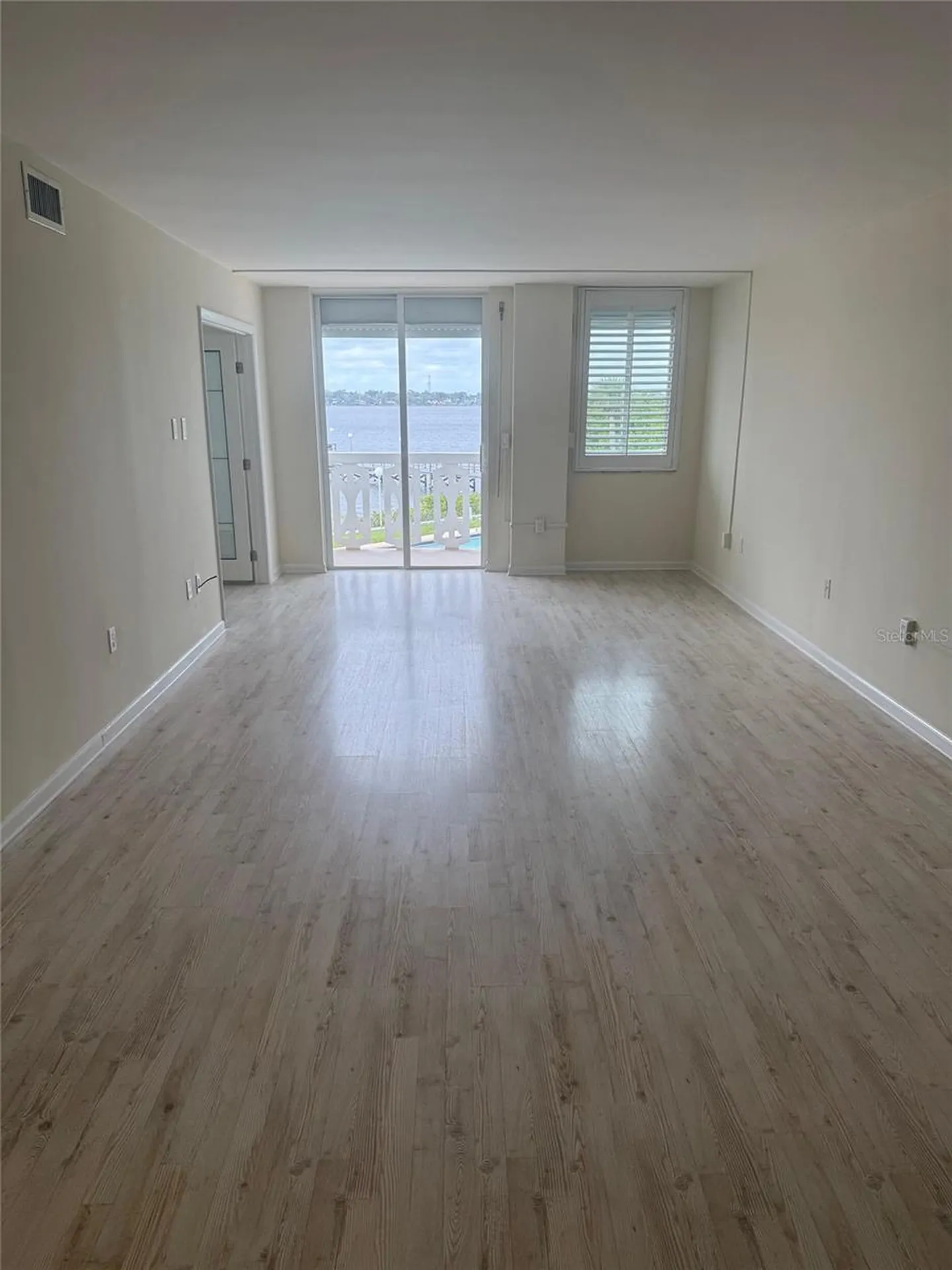 925 N Halifax Avenue Daytona Beach FL 32118