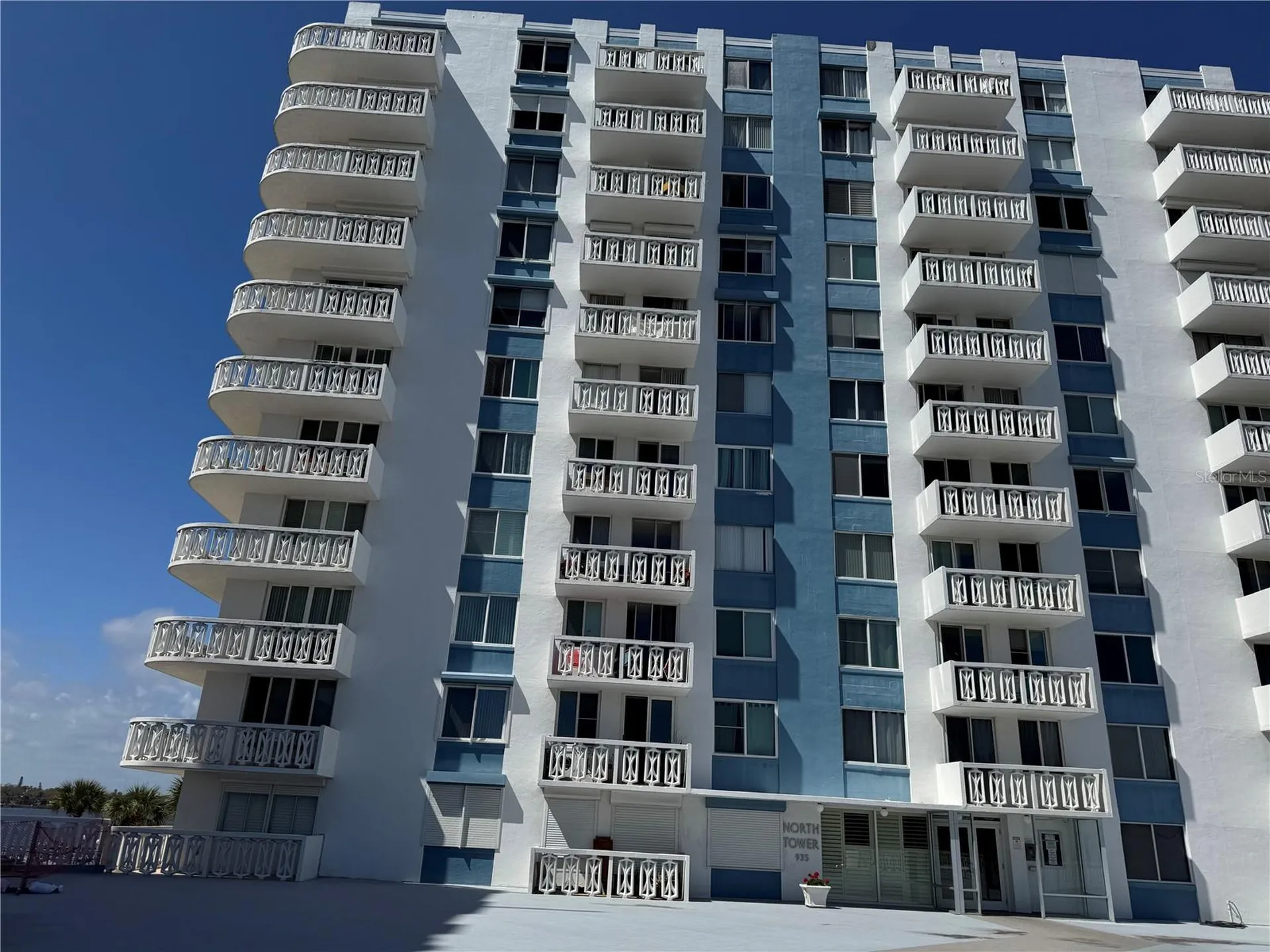 925 N Halifax Avenue Daytona Beach FL 32118