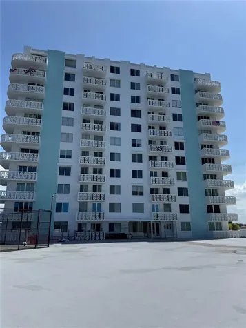 925 N Halifax Avenue Daytona Beach FL 32118