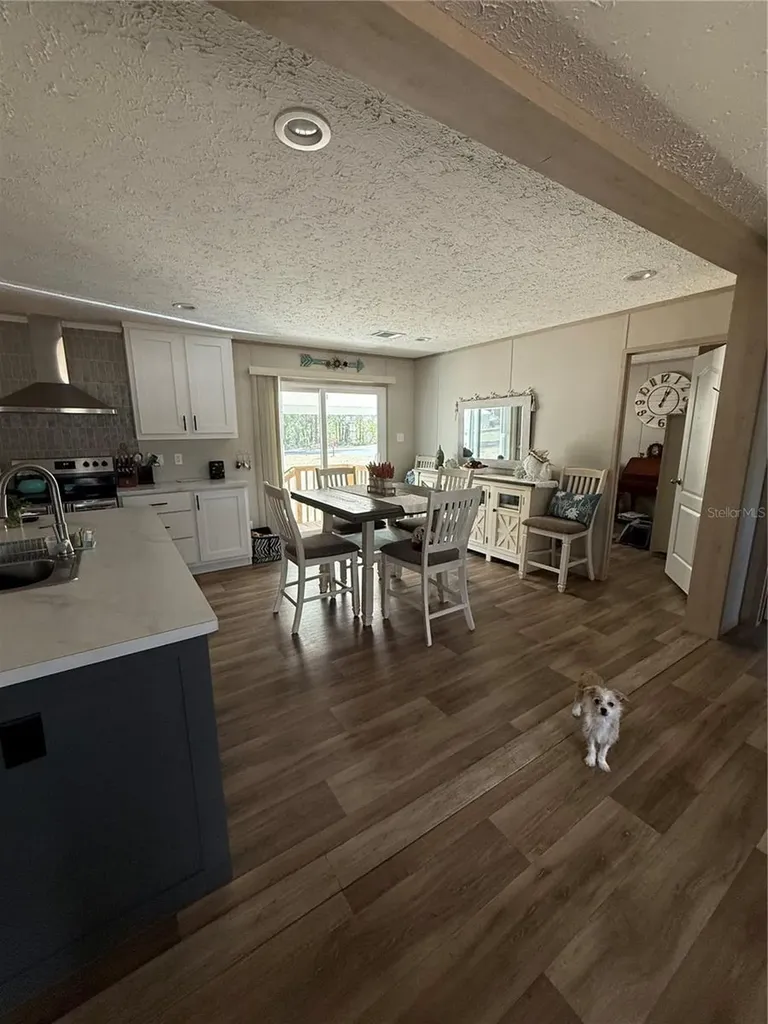 8325 N Fairgrove Terrace Dunnellon FL 34433