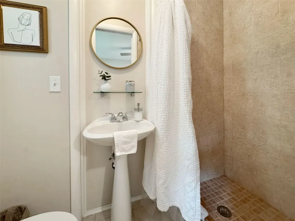 2353 Demaret Drive Dunedin FL 34698
