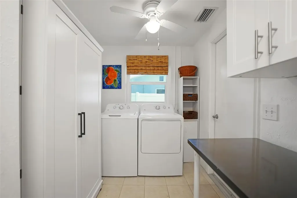 2353 Demaret Drive Dunedin FL 34698