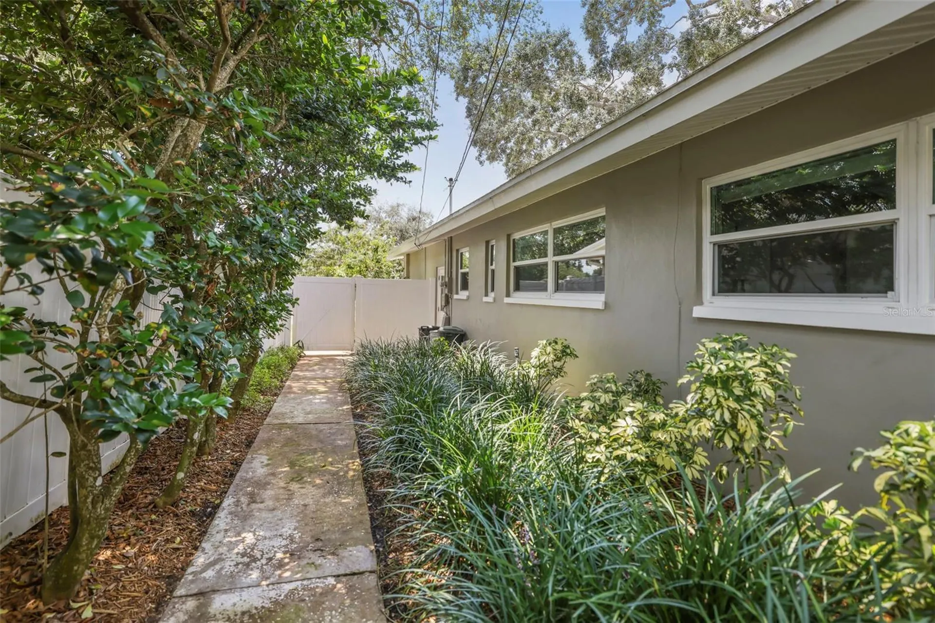 2353 Demaret Drive Dunedin FL 34698