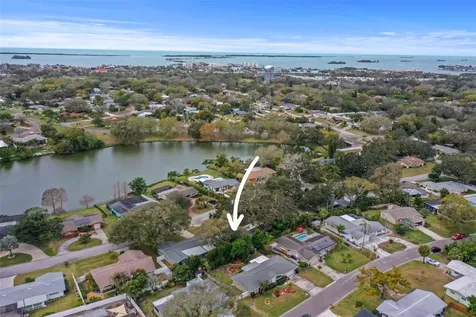 2353 Demaret Drive Dunedin FL 34698