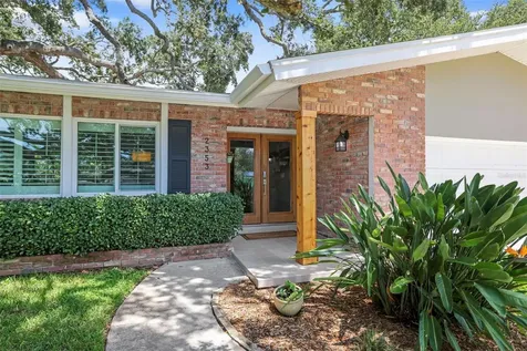 2353 Demaret Drive Dunedin FL 34698