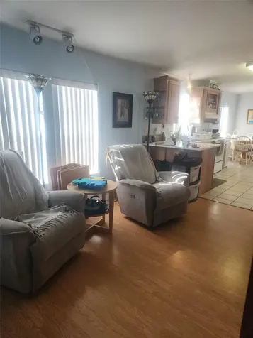 1735 Dorothy Boulevard Lutz FL 33558