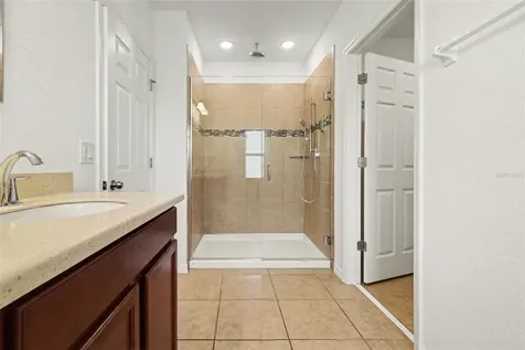 622 Samuel Davenport FL 33837