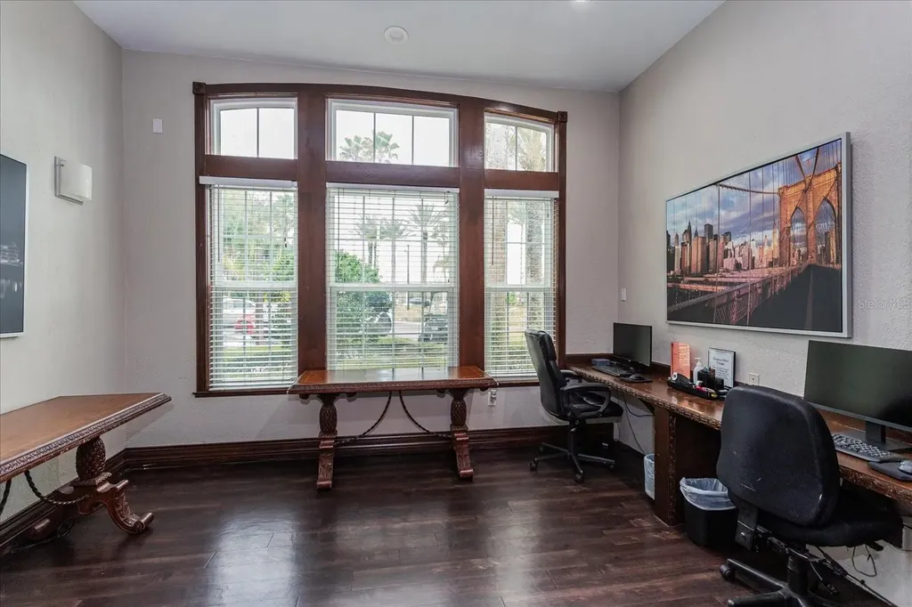 5455 Vineland Road Orlando FL 32811