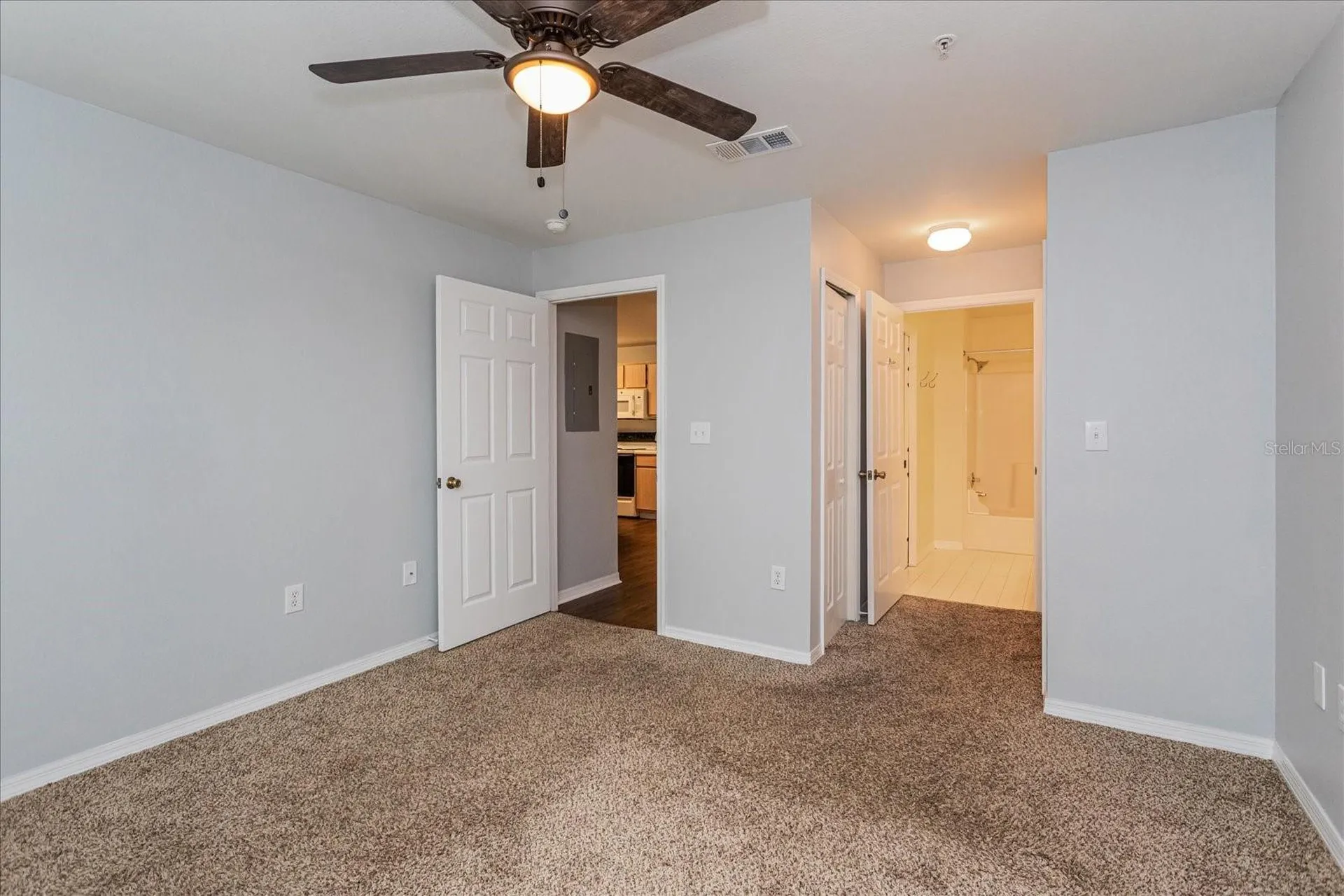 5455 Vineland Road Orlando FL 32811