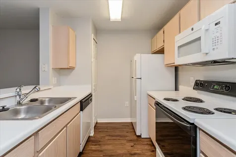 5455 Vineland Road Orlando FL 32811