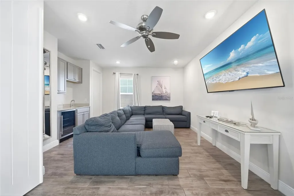 8017 Surf Street Kissimmee FL 34747