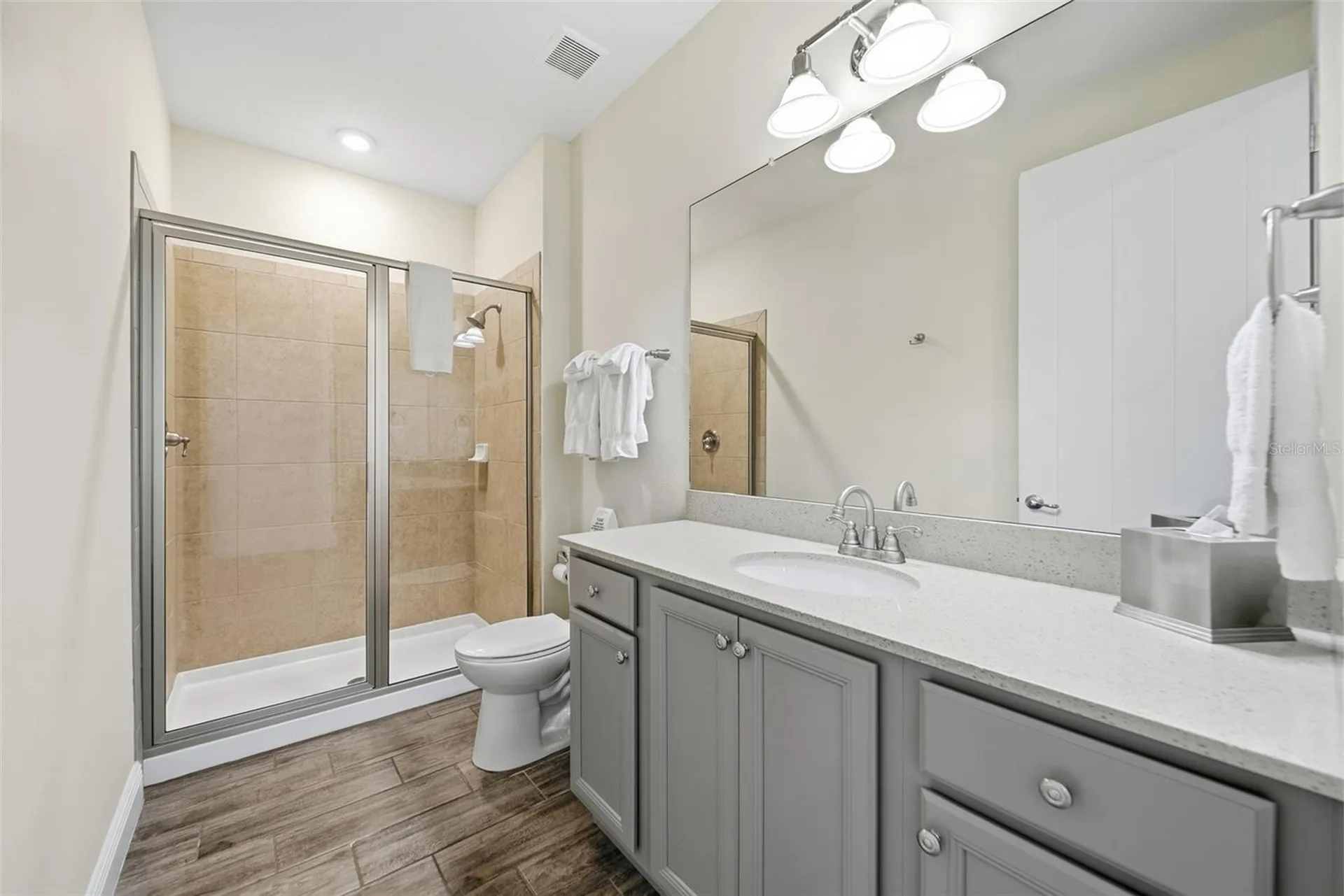 8017 Surf Street Kissimmee FL 34747