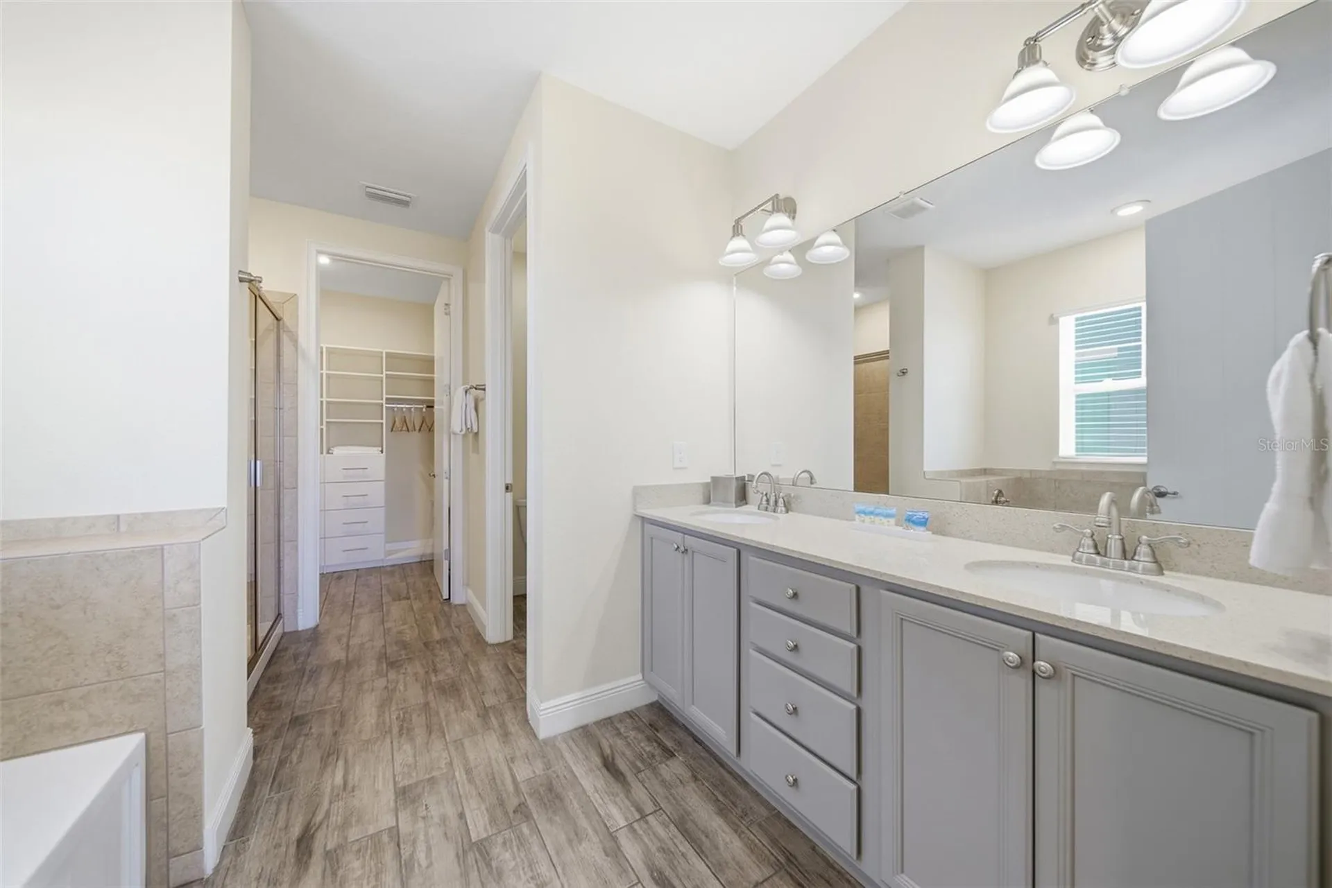 8017 Surf Street Kissimmee FL 34747