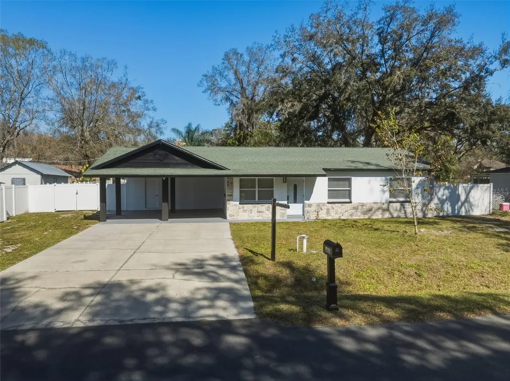 1413 May Street Lutz FL 33548