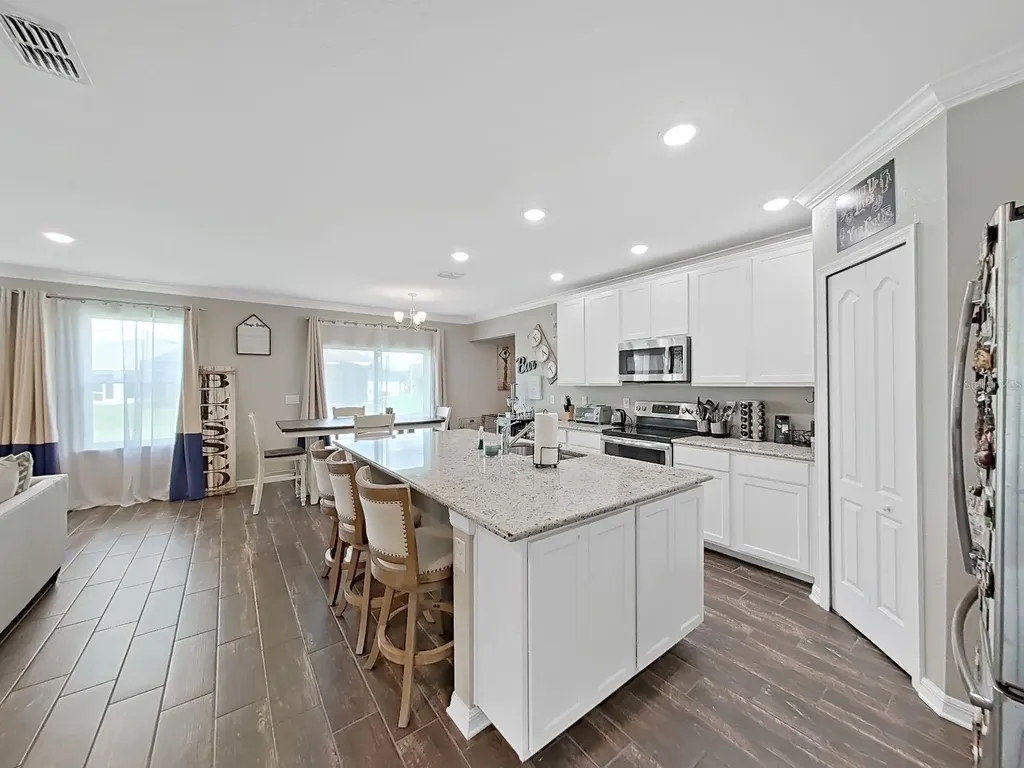 8307 Olive Brook Drive Wesley Chapel FL 33545