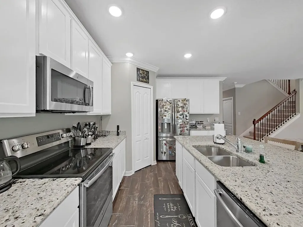 8307 Olive Brook Drive Wesley Chapel FL 33545