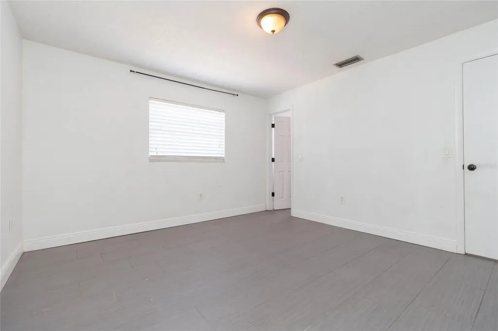 2307 Lincoln Court Brandon FL 33510