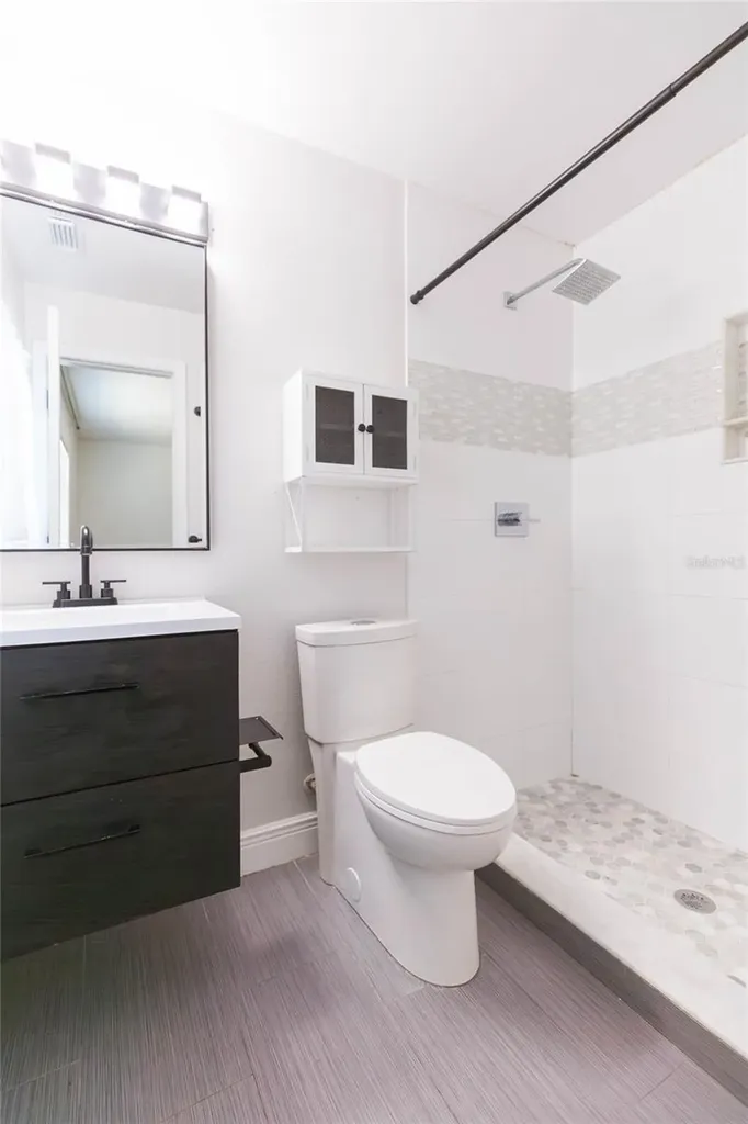 2307 Lincoln Court Brandon FL 33510
