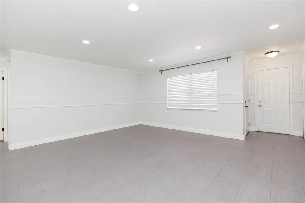 2307 Lincoln Court Brandon FL 33510