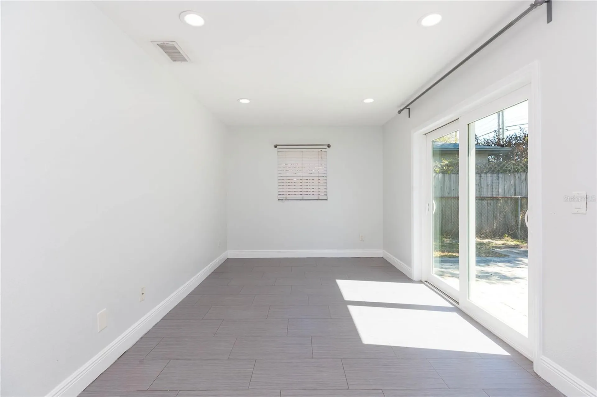 2307 Lincoln Court Brandon FL 33510