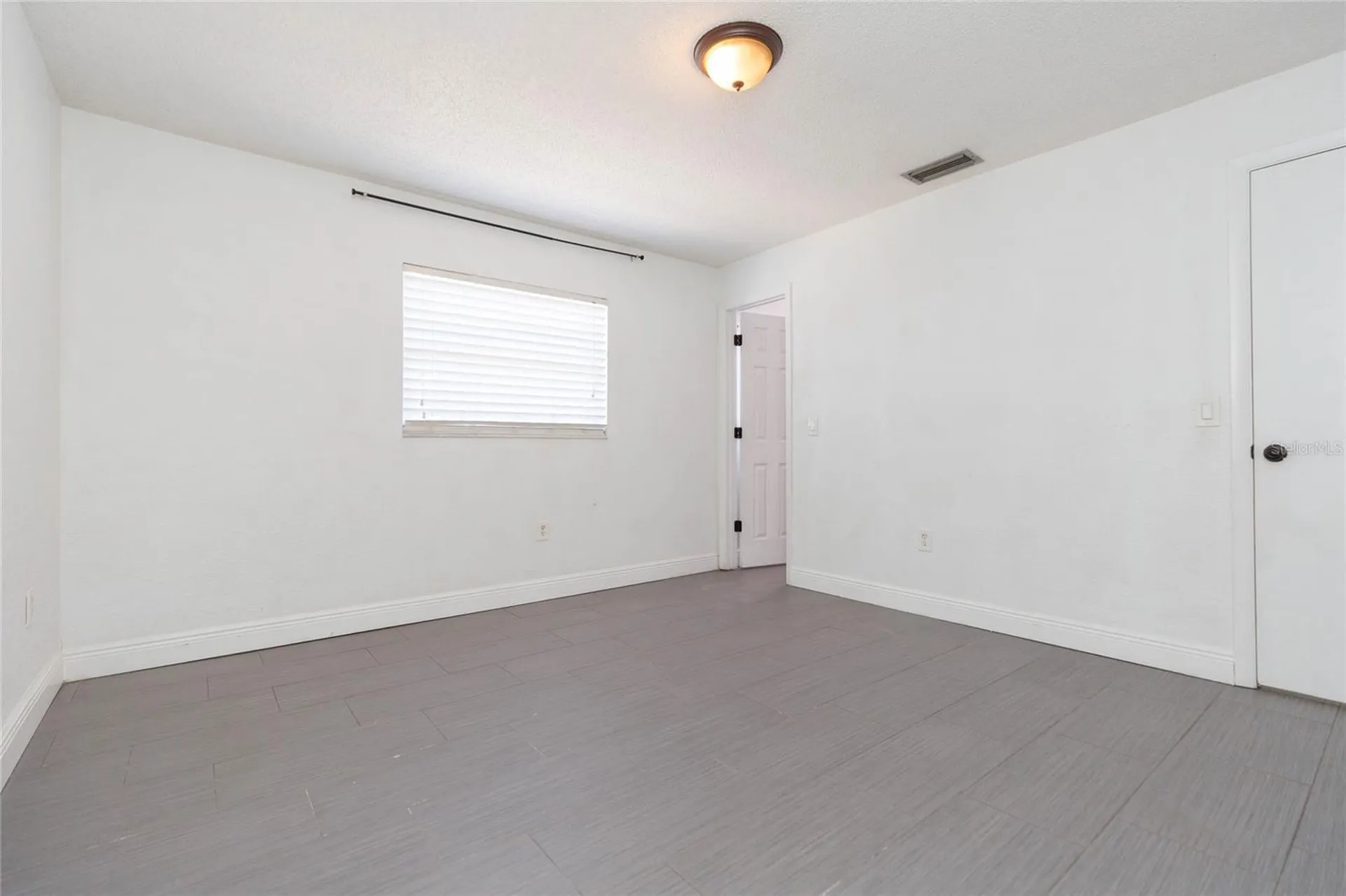 2307 Lincoln Court Brandon FL 33510