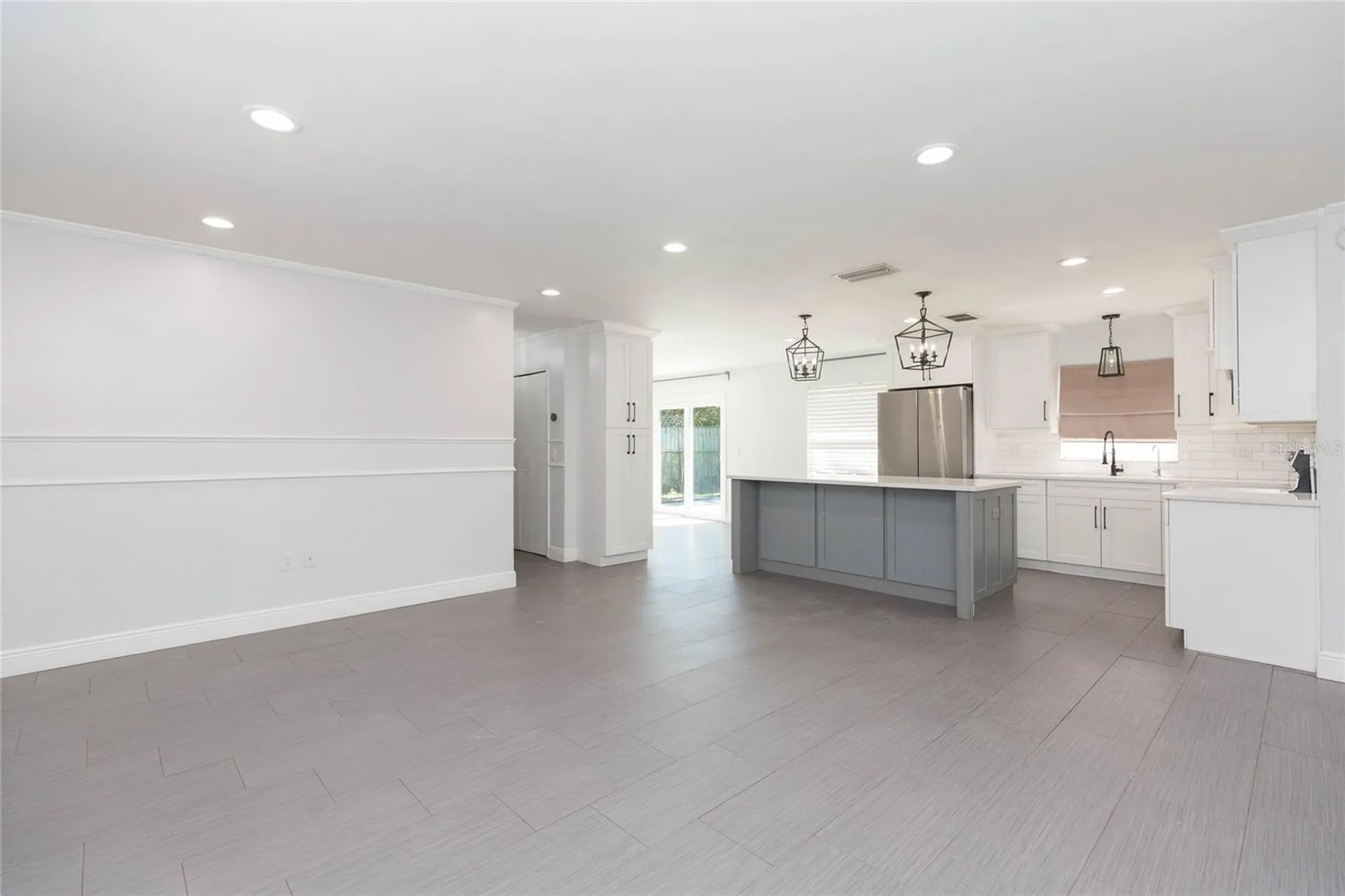 2307 Lincoln Court Brandon FL 33510