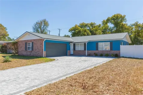 2307 Lincoln Court Brandon FL 33510